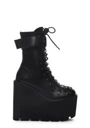 [Current Mood] Traitor Boots
