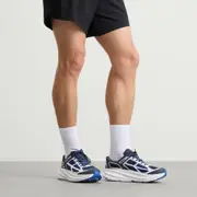 HOKA ONE ONE U Clifton One9 Sneaker