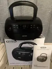 NEW JENSEN CD-550 Portable Stereo Cassette Recorder & CD Player with AM/FM Radio