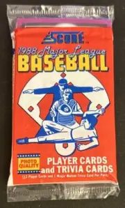1988 Score Baseball Pack Buddy Bell Reds (Top) Reggie Jackson Orioles (Back)