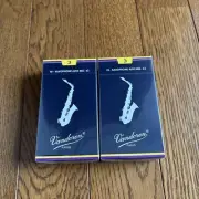 Bandoren Alto Saxophone Reed 3 2 Boxes