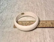 Vintage Genuine Lucite White Marble Mod Bracelet Bangle w Sticker Hong Kong