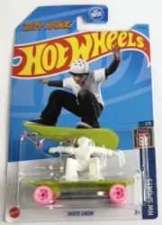 2023 Hot Wheels HW Sports 1/5 Tony Hawk Skate Grom With Skater #42 1:64 Scale