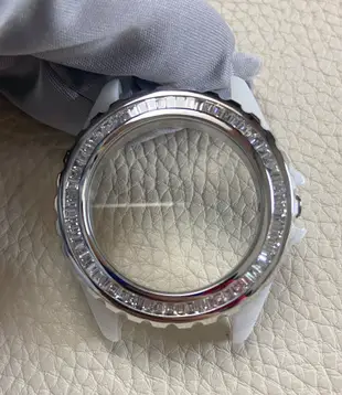 【愛錶回春中心】chanel J12 客製超美T鑽圈  38 mm  41mm~~