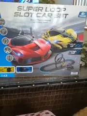 SUPER LOOP SLOT CAR SET Large