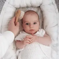 在飛比找momo購物網優惠-【Maylily】波蘭 嬰兒柔軟羊毛梳(彌月禮 新生兒梳子)