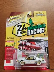 CHASE White Johnny Lightning 1:64 1986 Ford Thunderbird Stock Car Red