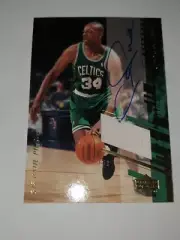 2000-01 Upper Deck Game Jersey Paul Pierce Jersey Autograph - Boston Celtics