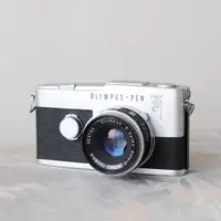 在飛比找蝦皮購物優惠-Olympus PEN F 附一顆鏡頭 全機械 半格 單眼 