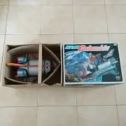Video EGE'S ASTRONAUT ROBOT TIN NASA SPACE SHIP SHUTTLE COLUMBIA TYPE MASUDAYA