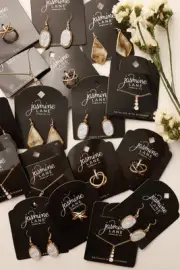 Wholesale Jewelry Lot 500 Pieces Of Jewelry Earrings Necklace Ship USA lot bulk