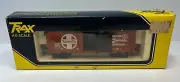 AS NEW TRAX SANTA FE 16927 HO SCALE MODEL TRAIN CARRIAGE