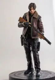 Resident Evil 4 Leon Kennedy Figure Toy Statue Model New