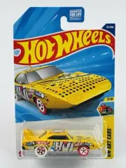Hot Wheels HW Art Cars - ‘70 Plymouth Superbird