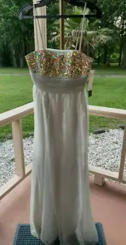 Dave & Johnny #7683 prom pageant gown Formal dress Gray/Silver Sparke size 7/8