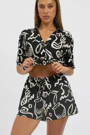 Black Abstract Shorts Mid Rise - Size 16XL, Women's Shorts