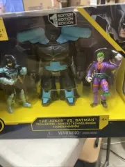 Batman 4" Action Figure Set w/Tech Armor The Joker vs. Batman 1st Edition DC