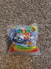 2002 Super Mario Kart Mario Bros Red Pull Back Racer Car Wendys Sealed