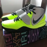 在飛比找Yahoo!奇摩拍賣優惠-【正品】Nike Kyrie 6 Cross GS  灰黃 