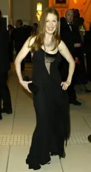Julianne Moore arrives at 2003 Orange British Academy Film Awards - Old Photo 6