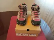 Merrell Ladies SIZE 9 Hiking Boots MOAB 2 MID WP BOULDER/BLUSH J06052 NEW
