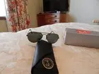 Ray-Ban mens Aviator RB 3025 sunglasses, Brand new in box