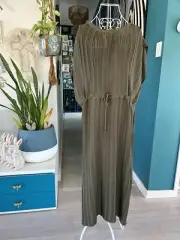 BNWT City Chic Pleated Love Dress With Drawstring Waist. Plus Size S