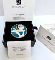 ESTEE LAUDER TOUCH OF BEAUTY TRIBUTE TO ROSELYN GERSON SOLID POWDER COMPACT RARE
