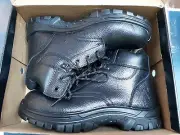 Mack tradesman Boots