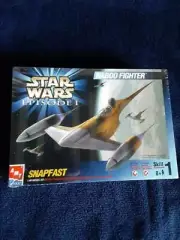 AMT Star Wars Naboo Fighter fans of Mandalorian Boba Fett