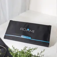 在飛比找Yahoo奇摩購物中心優惠-Roommi 28W太陽能充電板 戶外折疊攜帶充電板 行動電