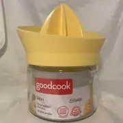 GOODCOOK Citrus Juicer 13 Oz Glass Jar Seed Filter Pour Spout Lemon Lime Orange