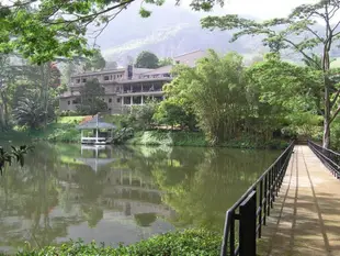 胡納斯瀑布飯店Hunasfalls Hotel