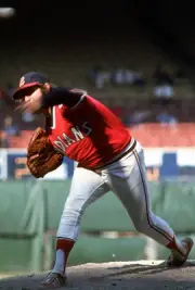 Fritz Peterson Cleveland Indians pitches at an Major League Baseb- 1974 Photo 1