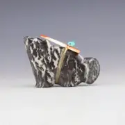 NATIVE AMERICAN ZUNI ZEBRA STONE COYOTE FETISH BY LELAND BOONE & DAPHNE QUAM