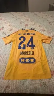 Tigres UANL Jersey Size Small ( Marcelo Flores ) Autentica Utileria