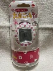 Tamagotchi Connection v3 Keitai Akai Pink White Club Nintendo 2005 New US Seller