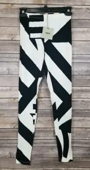 NWT ASOS Size 4 Leggings black/white Geometric patterned