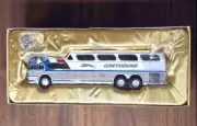 CORGI Greyhound Scenicruiser Bus 50th Anniversary US 54415 Brand NEW!