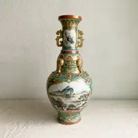 在飛比找樂天市場購物網優惠-開窗雙耳花瓶 瓷器 花瓶 陶瓷 收藏 擺飾 居家裝飾 辦公室
