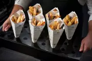 TopStyle Chip & Dip Newsprint Cardboard Cones