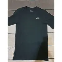 在飛比找蝦皮購物優惠-Nike 胸前logo短踢 短袖t恤 美版S號=亞版M 黑色