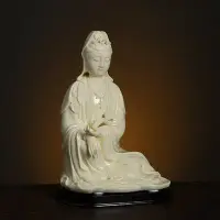 在飛比找Yahoo!奇摩拍賣優惠-現貨熱銷-旺琨德化白瓷器佛教禪意如意佛像擺件觀音菩薩佛像客廳