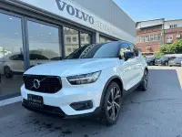 在飛比找Yahoo!奇摩拍賣優惠-Volvo XC40 T5 R-Design 2018 珍珠