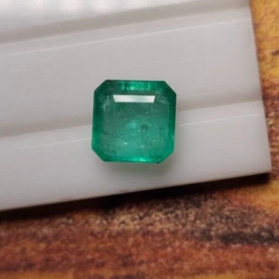 8.5x8.5 mm Natural Emerald Square Octagon 3.11 Carat Loose Bright Green Emerald