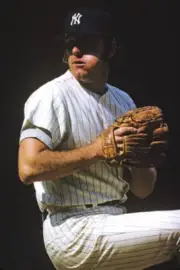 New York Yankees Sparky Lyle before game vs Detroit Tigers a - 1972 Old Photo