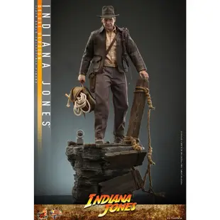 預購 Hot Toys – MMS716 MMS717 –《 印第安納瓊斯 命運輪盤 》1/6比例 瓊斯 非 DX05