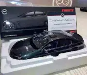 Biante 1:18 Holden VF SSV Redline Commodore Model Son of a Gun Grey RARE SS V