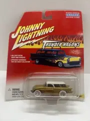 Johnny Lightning White Lightning Thunder Wagons 1954 Corvette Nomad