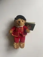 Harrods Knightsbridge Classic Beefeater Bear Plush 8” NWT
